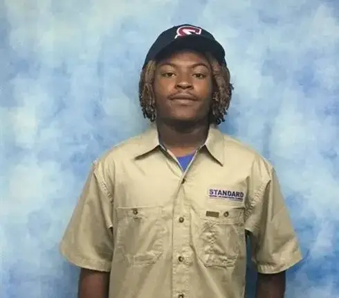 R J Install Apprentice jpg